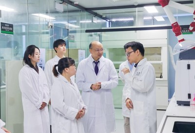 膜法世家攜手江南大學(xué) 探索天然美妝成分開(kāi)發(fā)與綠色生物制造新路徑